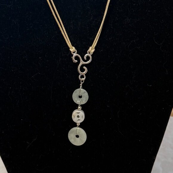 Genuine Light Green Nephrite Eternity Ring Necklace, Lariat Pendant & Waxed Cord - Picture 3 of 11